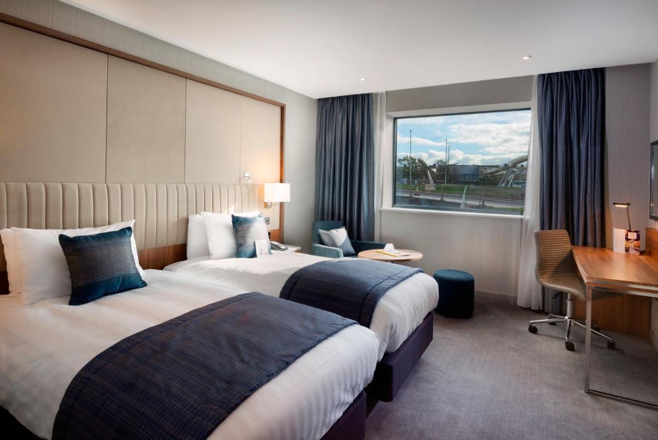 Crowne Plaza London Heathrow T4 By Ihg Hotel Hillingdon Exterior foto