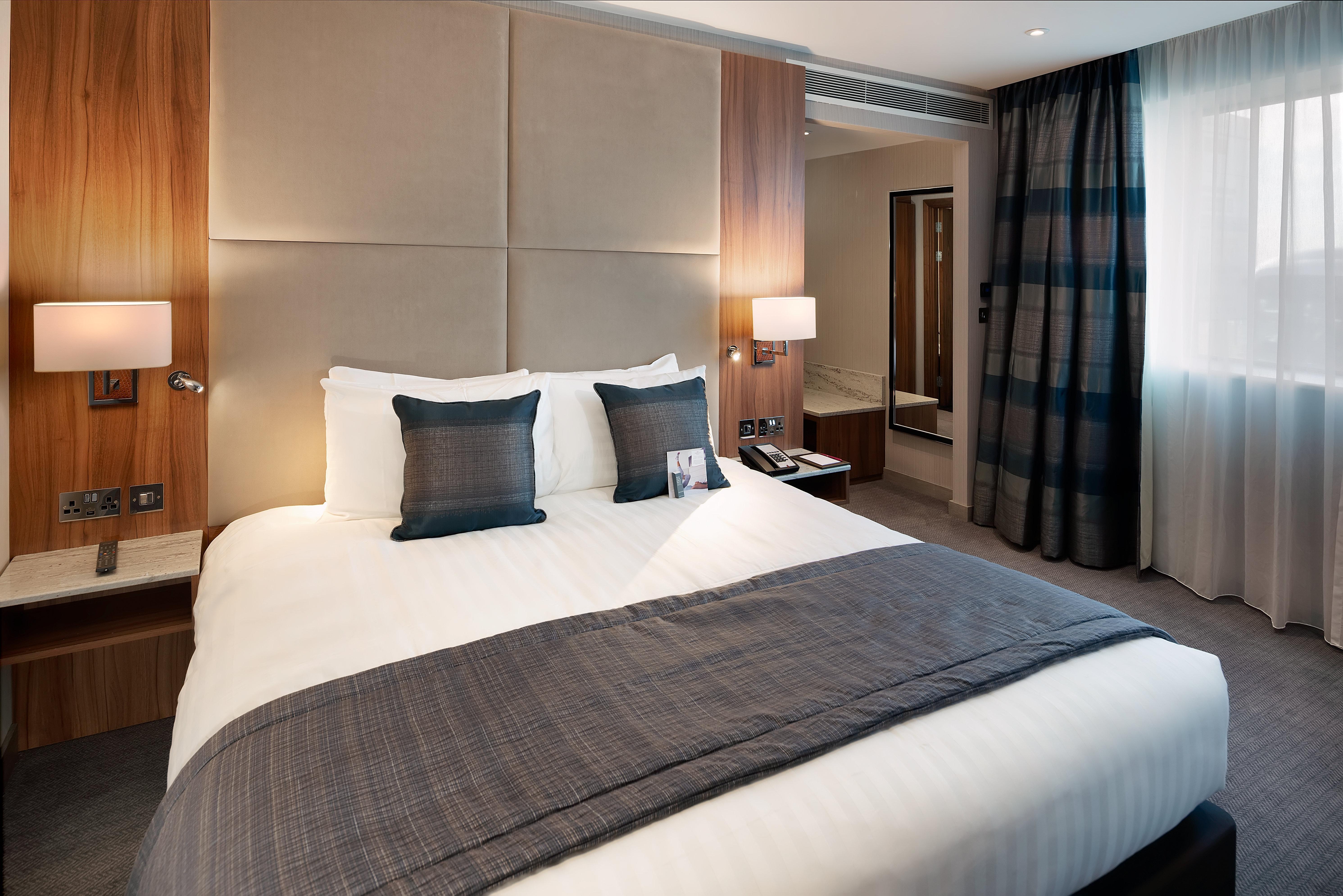 Crowne Plaza London Heathrow T4 By Ihg Hotel Hillingdon Exterior foto