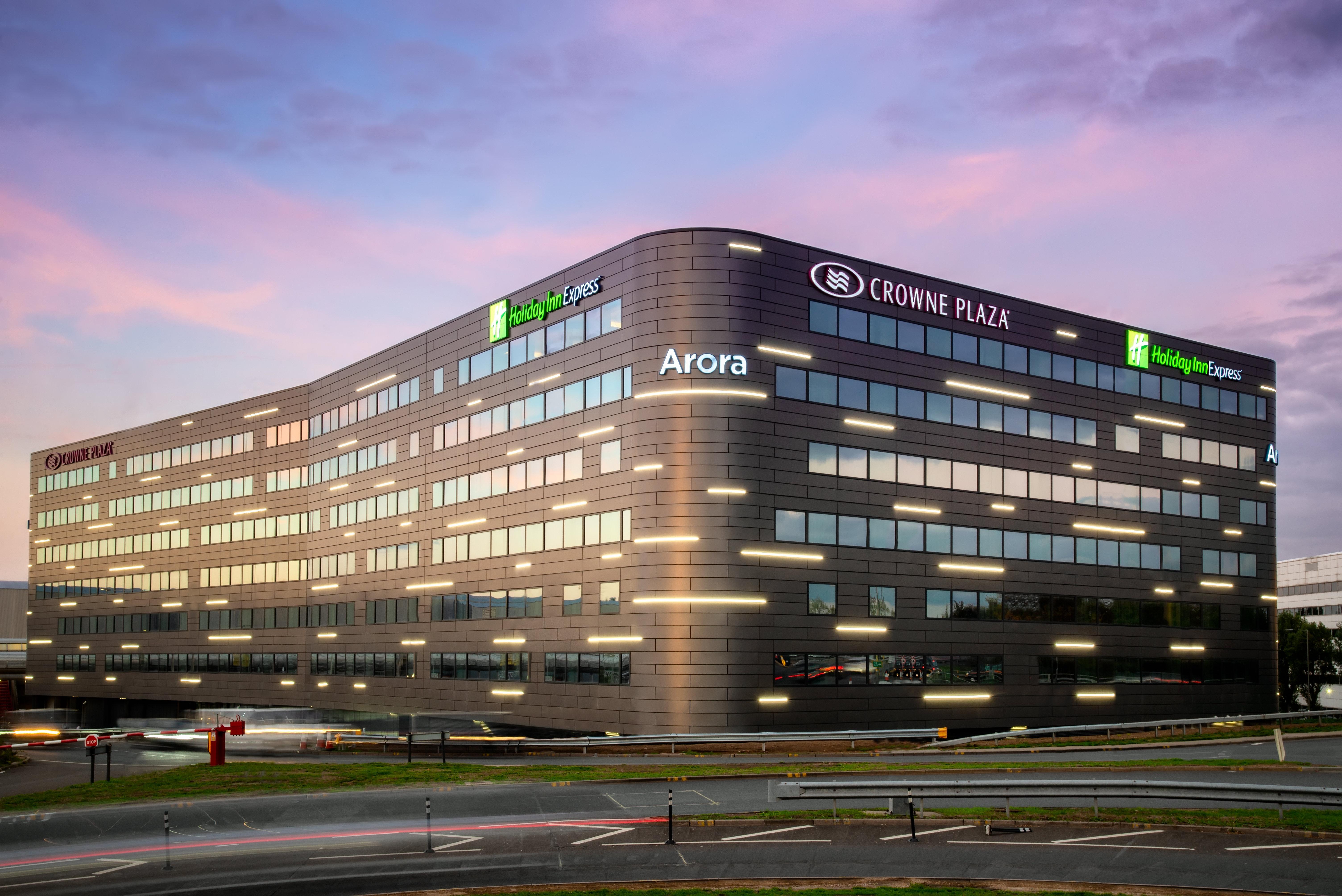 Crowne Plaza London Heathrow T4 By Ihg Hotel Hillingdon Exterior foto