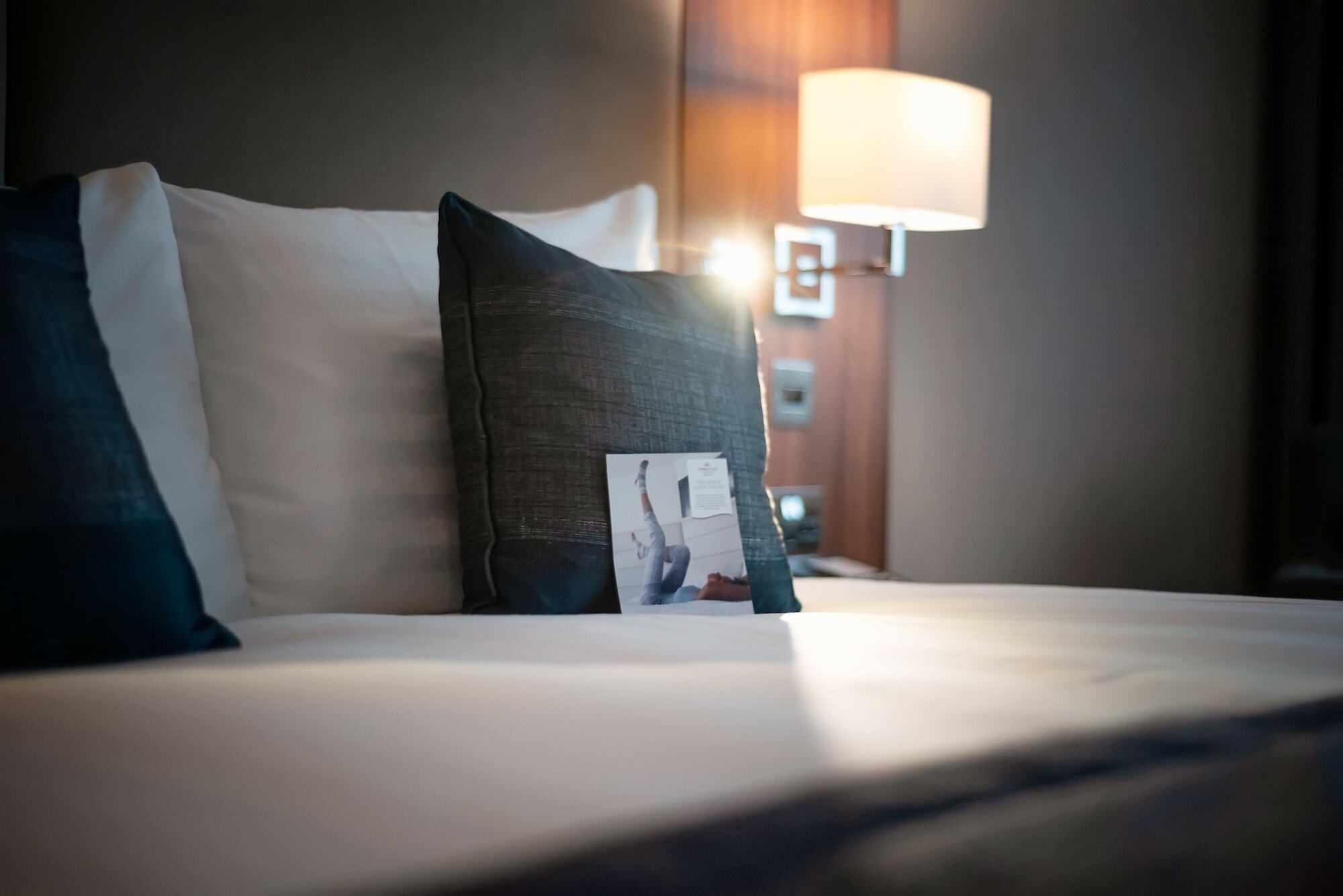Crowne Plaza London Heathrow T4 By Ihg Hotel Hillingdon Exterior foto